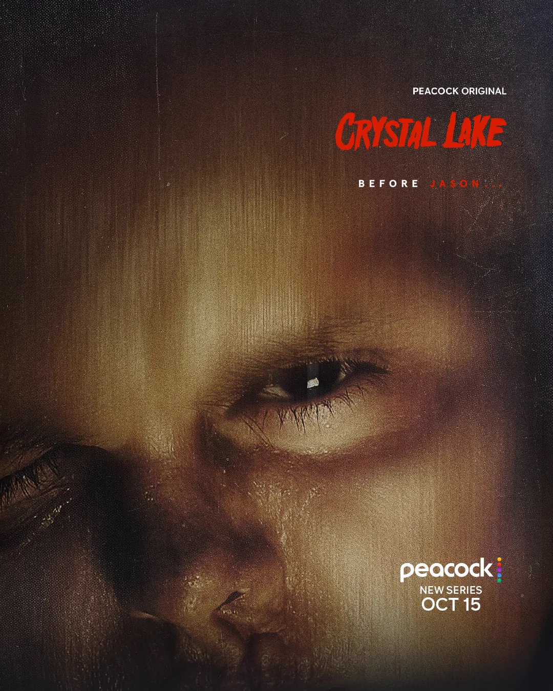 Offizielles Crystal Lake Poster mit dem jungen Jason Voorhees in extremer Nahaufnahme